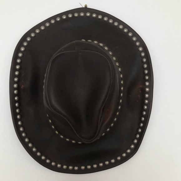 SOLD - Vintage Leather Studded Women’s / Child’s Western Cowboy Hat - Picture 7 of 9